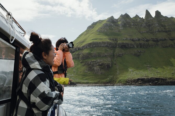 Puffin Safari Boat Tour - Skarðsáfossur adds a quieter finish