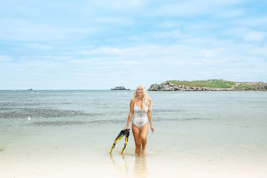 Rockingham: Shoalwater Islands, Dolphins, and Sea Lions Tour - The crew and commentary