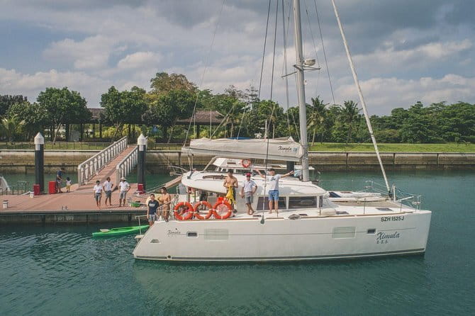 Singapore - Albatross Speedboat Adventures Cruising in Sentosa - Saint John’s Island and Singapore’s quarantine past