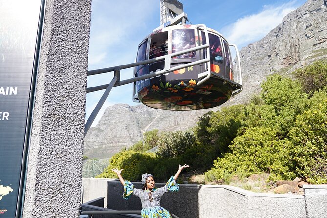 Table Mountain, Boulder's Penguins & Cape Point Private Tour from Cape Town - Lunch at Seaforth, with room to choose