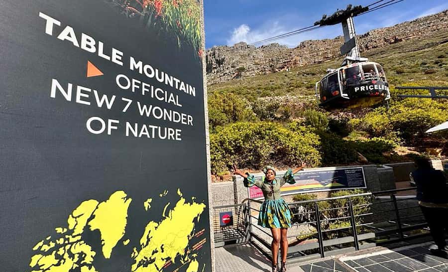 Table Mountain, Boulder's Penguins & Cape Point Private Tour - Bo-Kaap brings color and Cape Malay culture