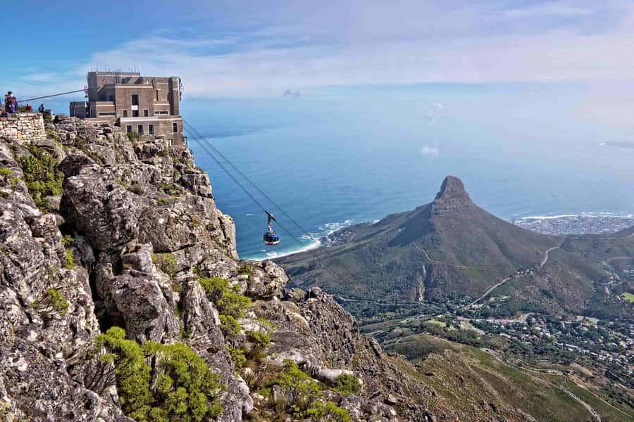 Table Mountain, Cape of Good Hope & Penguins Private Tour - Bo-Kaap gives you a quick city introduction