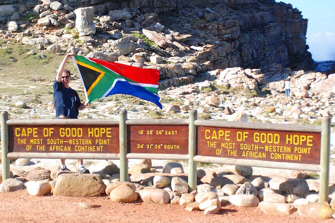 Table Mountain, Penguins & Cape of Good Hope Small Group Top Tour from Cape Town - Boulders Beach and the African penguins